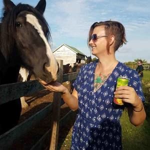 Meet your Posher, Charlie